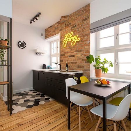 Bliss Apartments Sydney Poznan Bagian luar foto